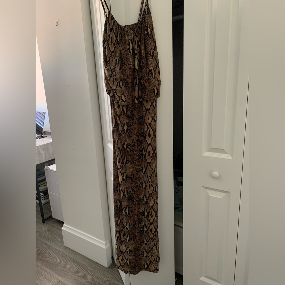 Maxi dress:python print w/tapered waist.viscose:so comfy